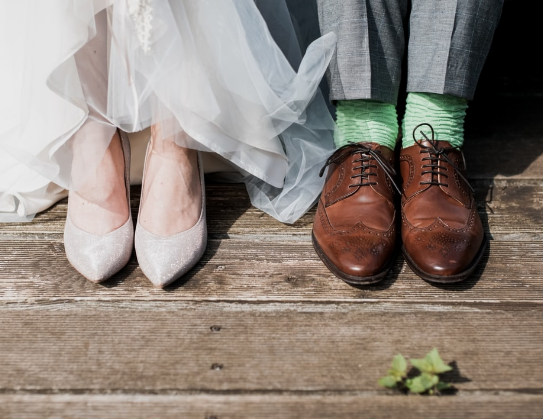 婚禮照相簿 模板。 Pastel And Watercolor Wedding Photo Book (由 Visual Paradigm Online 的婚禮照相簿軟件製作)