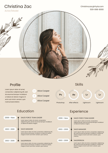 Resume template: Peach Blush Resume (Created by Visual Paradigm Online's Resume maker)