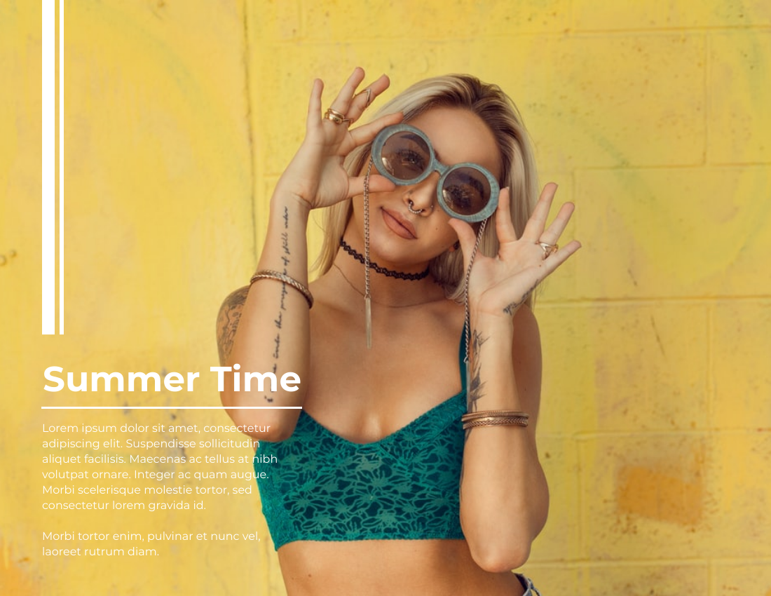 季节性照相簿 模板。Summer Time Seasonal Photo Book (由 Visual Paradigm Online 的季节性照相簿软件制作)