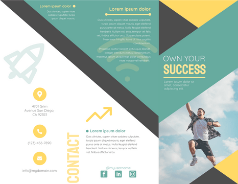 Brochures template: Ways to Be Successful Brochure (Created by Visual Paradigm Online's Brochures maker)