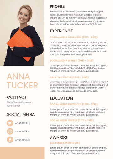 Resume template: Pink Resume 4 (Created by Visual Paradigm Online's Resume maker)