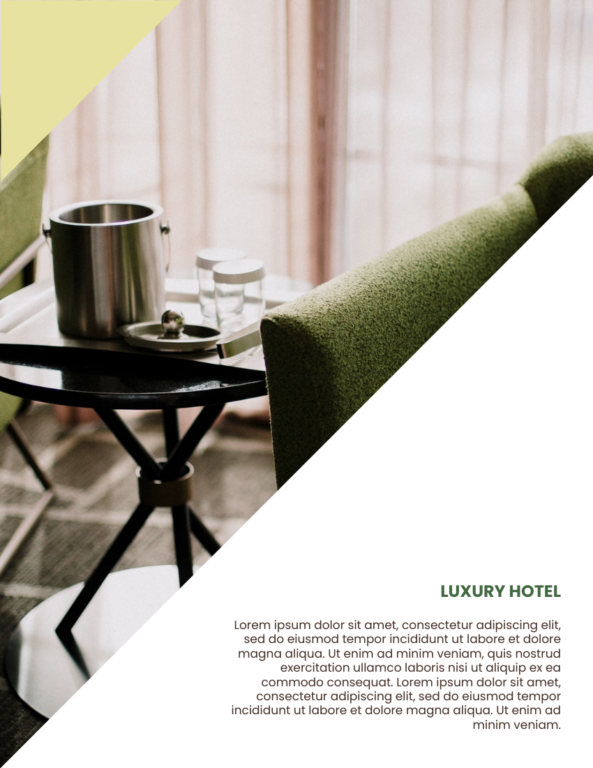 产品目录 模板。Luxury Hotel Catalog (由 Visual Paradigm Online 的产品目录软件制作)